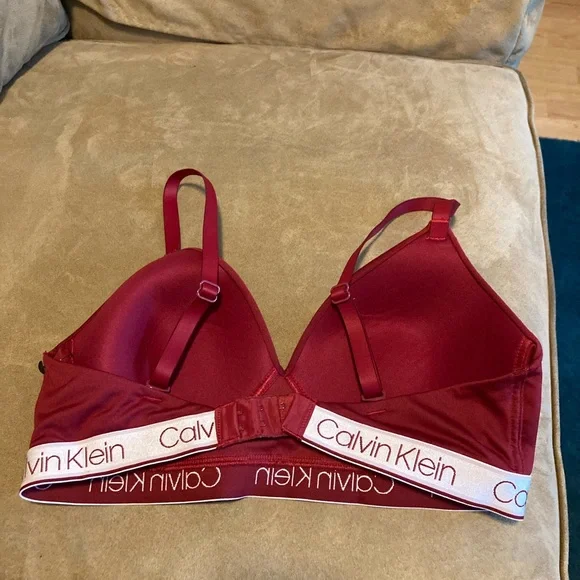 Calvin Klein Soft Padded Cup Bra in Deep Red w/ Logo Band. Available! - Picture 2 of 5